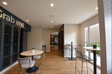 Apartamento para alugar com 38m², 2 quartos e sem vaga Apartamento para alugar com 38m², 2 quartos e sem vagaArea comum - mercado