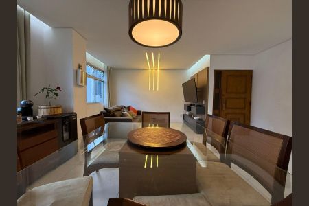 Apartamento à venda com 3 quartos, 137m² em Santo Agostinho, Belo Horizonte