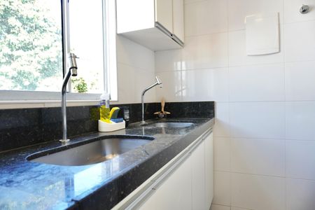 Apartamento para alugar com 55m², 2 quartos e 2 vagasCozinha e Área de Serviço