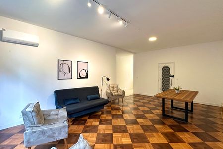 Apartamento à venda com 191m², 3 quartos e 1 vaga