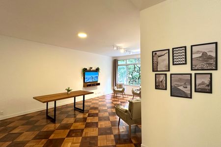 Apartamento à venda com 191m², 3 quartos e 1 vaga