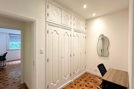 Apartamento à venda com 191m², 3 quartos e 1 vaga