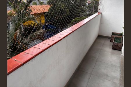 Apartamento à venda com 98m², 2 quartos e 1 vagaVaranda