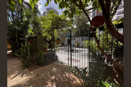 Apartamento à venda com 98m², 2 quartos e 1 vagaÁrea externa