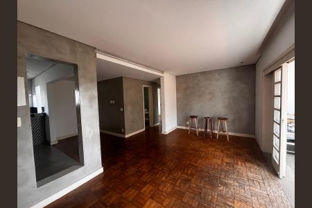Apartamento à venda com 98m², 2 quartos e 1 vagaSala