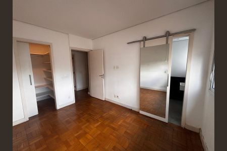 Apartamento à venda com 98m², 2 quartos e 1 vagaQuarto