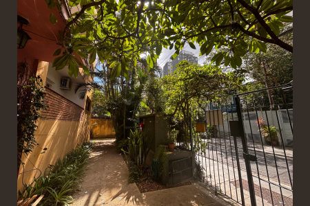 Apartamento à venda com 98m², 2 quartos e 1 vagaÁrea externa