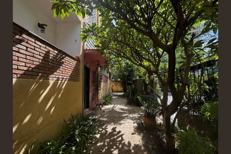 Apartamento à venda com 98m², 2 quartos e 1 vagaÁrea externa