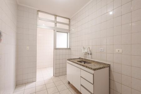 Apartamento para alugar com 65m², 2 quartos e 1 vaga Apartamento para alugar com 65m², 2 quartos e 1 vagaCozinha