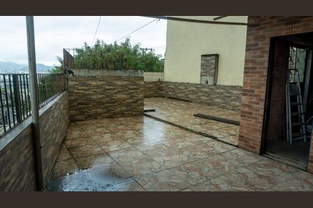 Casa à venda com 100m², 2 quartos e 1 vaga