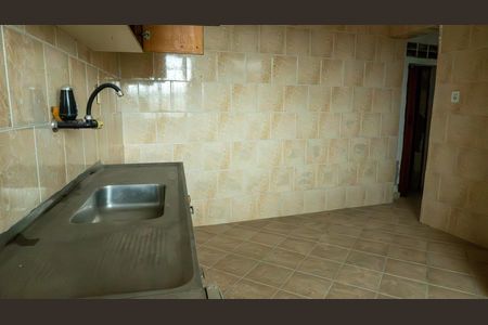 Casa à venda com 100m², 2 quartos e 1 vaga