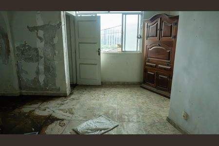 Casa à venda com 100m², 2 quartos e 1 vaga
