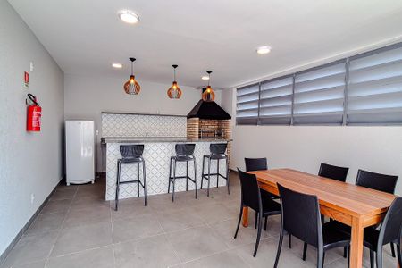 Apartamento para alugar com 37m², 2 quartos e 1 vagaÁrea comum - Churrasqueira