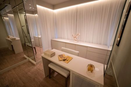 Apartamento à venda com 246m², 3 quartos e 3 vagasSuíte