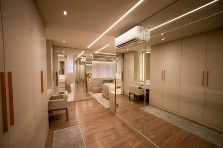 Apartamento à venda com 246m², 3 quartos e 3 vagasCorredor