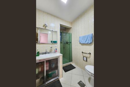 Apartamento à venda com 95m², 2 quartos e 1 vagaBanheiro 