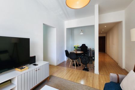 Apartamento à venda com 95m², 2 quartos e 1 vagaSala 