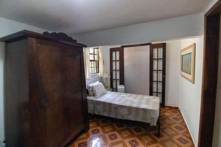 Casa para alugar com 300m², 5 quartos e 4 vagasAnexo 