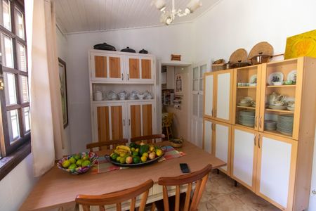 Casa para alugar com 300m², 5 quartos e 4 vagasCozinha