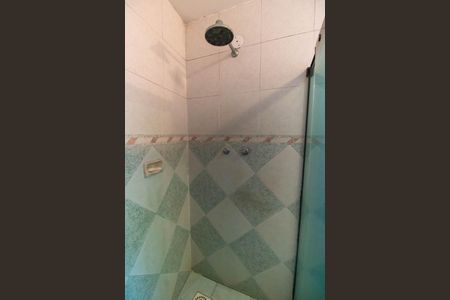 Casa para alugar com 300m², 5 quartos e 4 vagasBanheiro 1