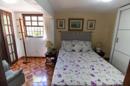 Casa para alugar com 300m², 5 quartos e 4 vagasAnexo 