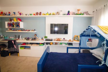 Apartamento à venda com 185m², 3 quartos e 3 vagasSuíte 1