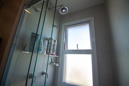 Apartamento à venda com 185m², 3 quartos e 3 vagasBanheiro da Suíte 3 - Senhor