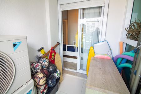 Apartamento à venda com 185m², 3 quartos e 3 vagasVaranda Suíte 2