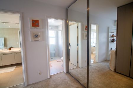 Apartamento à venda com 185m², 3 quartos e 3 vagasCloset da Suíte 3