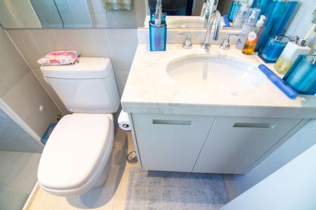 Apartamento à venda com 185m², 3 quartos e 3 vagasBanheiro da Suíte 1