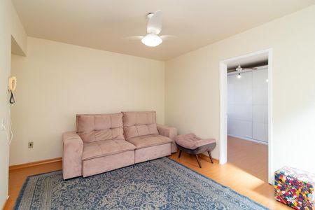 Sala de apartamento para alugar com 1 quarto, 48m² em Centro Histórico, Porto Alegre