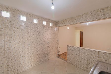 Sala e Cozinha  de casa para alugar com 1 quarto, 60m² em Jardim Helena, São Paulo