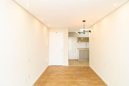 Sala de apartamento para alugar com 2 quartos, 44m² em Vila Gustavo, São Paulo