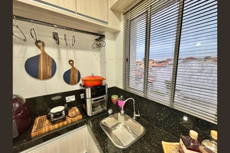 Apartamento à venda com 56m², 2 quartos e 1 vagaCozinha