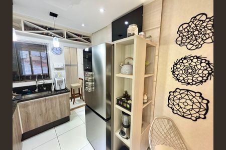 Apartamento à venda com 56m², 2 quartos e 1 vagaCozinha