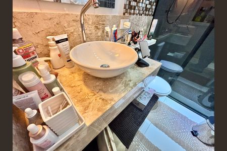 banheiro 1 de apartamento à venda com 2 quartos, 56m² em Jardim Brasilia, São Paulo