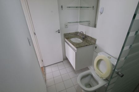Apartamento para alugar com 54m², 2 quartos e 2 vagasBanheiro
