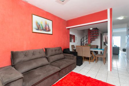 Sala de casa para alugar com 3 quartos, 160m² em Cidade Tiradentes, São Paulo