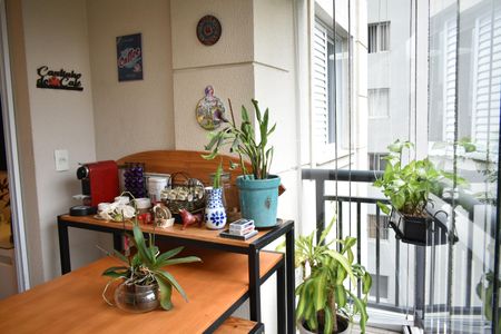 Apartamento à venda com 69m², 2 quartos e 1 vagaSacada