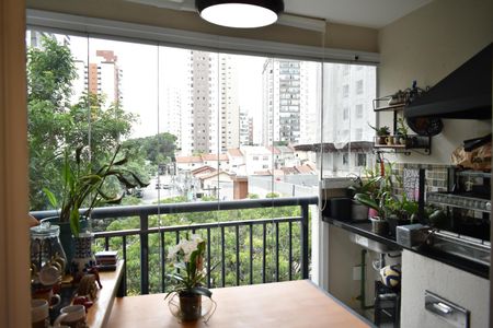 Apartamento à venda com 69m², 2 quartos e 1 vagaSacada