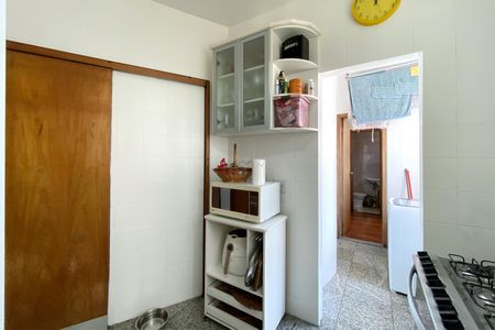 Apartamento à venda com 180m², 3 quartos e 3 vagasCozinha