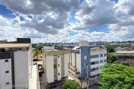 Apartamento à venda com 180m², 3 quartos e 3 vagasVista Cobertura