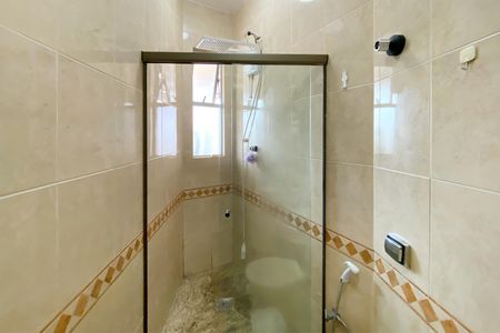 Apartamento à venda com 180m², 3 quartos e 3 vagasBanheiro