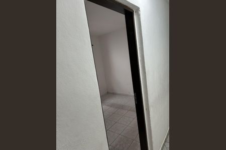 Casa para alugar com 110m², 2 quartos e 2 vagasCorredor