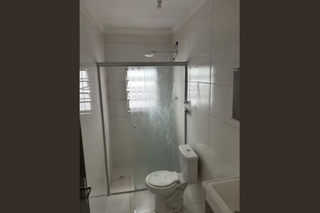 Casa para alugar com 110m², 2 quartos e 2 vagasBanheiro