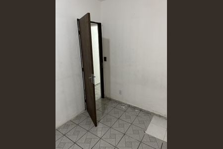 Casa para alugar com 110m², 2 quartos e 2 vagasQuarto