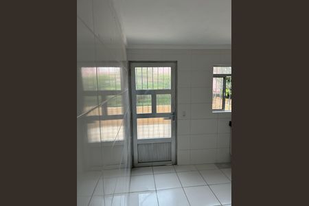Casa para alugar com 110m², 2 quartos e 2 vagasCozinha