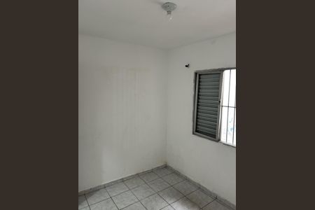 Casa para alugar com 110m², 2 quartos e 2 vagasQuarto