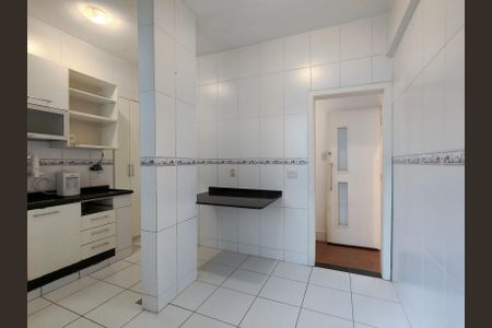 Apartamento à venda com 80m², 2 quartos e 2 vagasCozinha