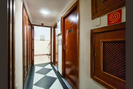 Apartamento à venda com 80m², 2 quartos e 2 vagasFachada e portaria